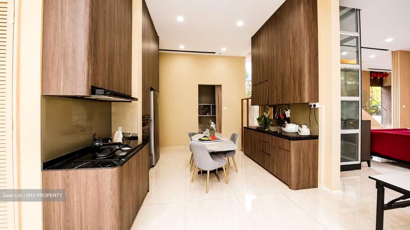 Pasir Ris Road (D18), Detached #581875511